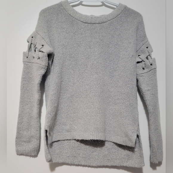 Crave Fame by Almost Famous Sweater - Picture 1 of 5